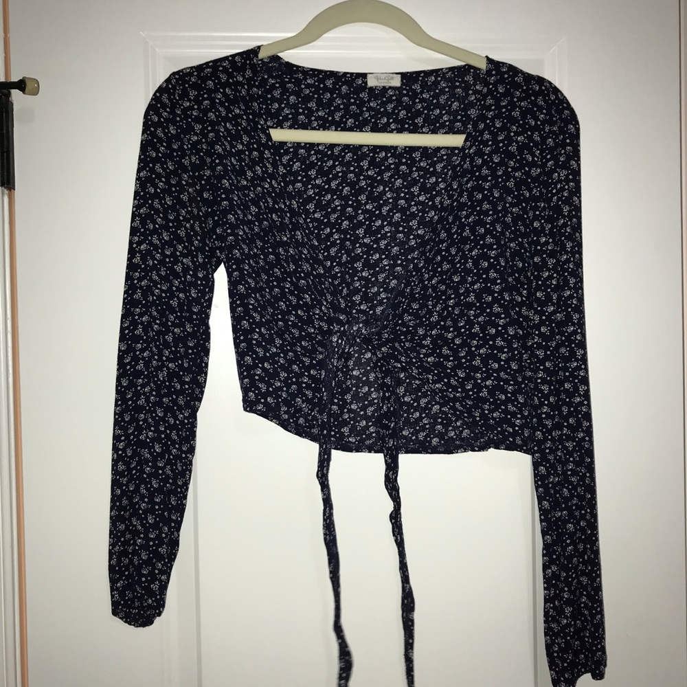 Brandy Melville Tie Top